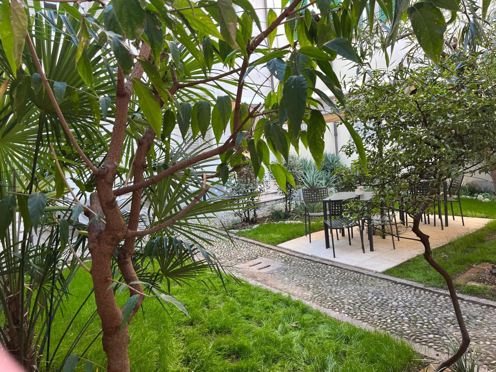 Capitolium Ad Bed & Breakfast Brescia Exterior photo